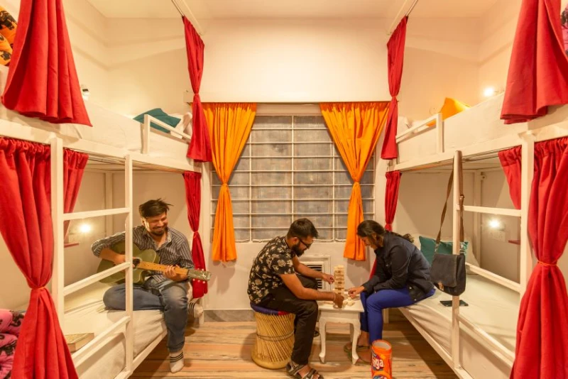 Bed in 6 Bed Mixed AC Dormitory Room with Ensuite Bathroom 1