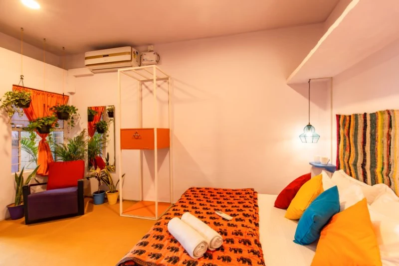 Deluxe Private AC Room with Ensuite Bathroom 2