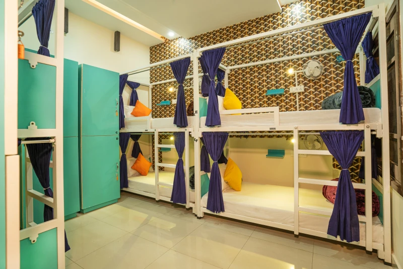 Bed in 6 Bed Mixed AC Dormitory Room with Ensuite Bathroom 2