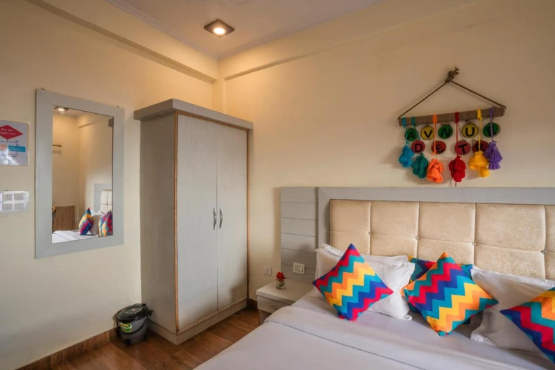 Standard Private Room with Ensuite Bathroom 2