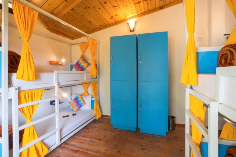 Bed in 4 Bed Female Only Dormitory Room with Ensuite Bathroom 2