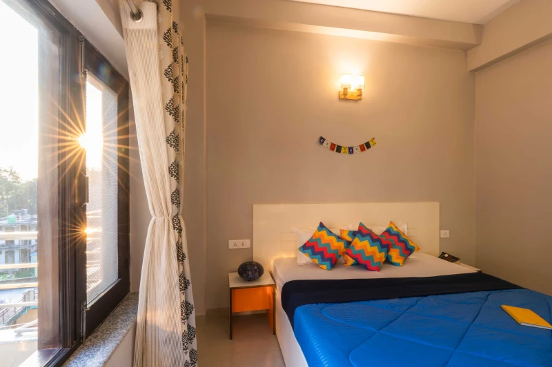 Deluxe Private AC Room with Ensuite Bathroom 4