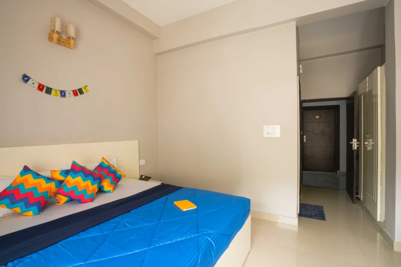 Deluxe Private AC Room with Ensuite Bathroom 5