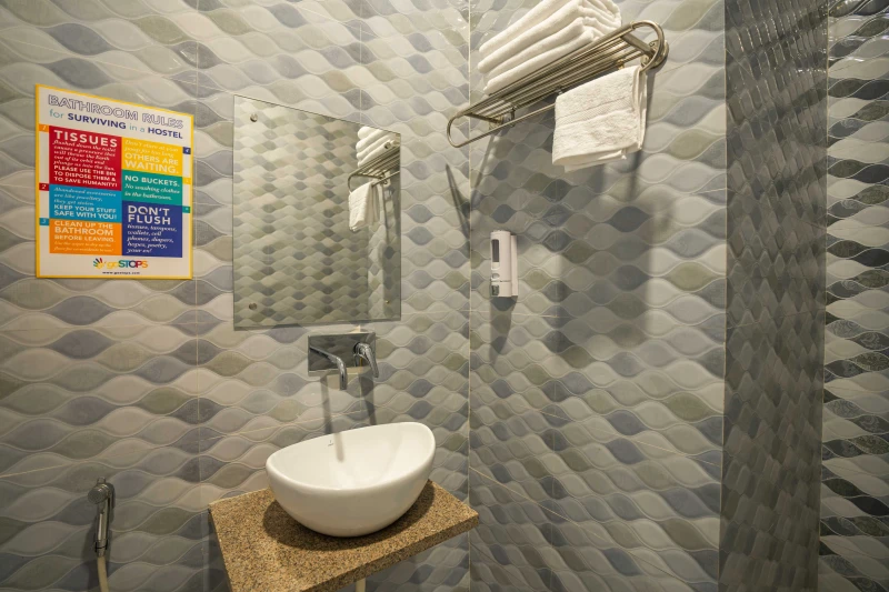 Deluxe Private AC Room with Ensuite Bathroom 7