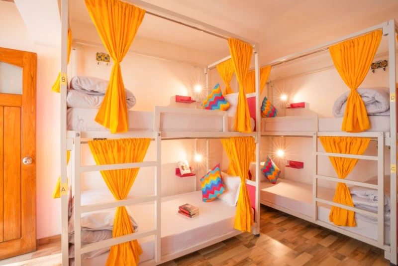 Bed in 10 Bed Mixed Dormitory Room with Ensuite Bathroom 1