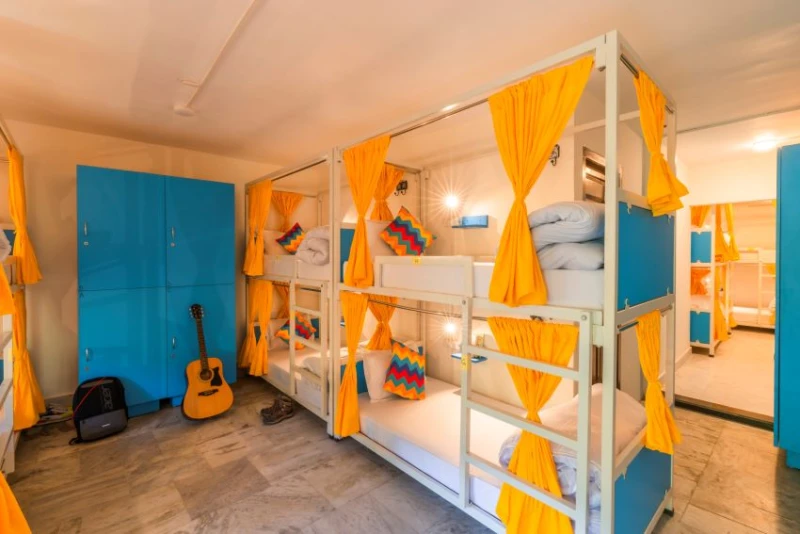 Bed in 12 Bed Mixed Dormitory Room with Ensuite Bathroom 2