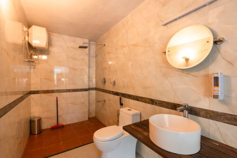 Deluxe Private Room with Mountain View and Ensuite Bathroom 4