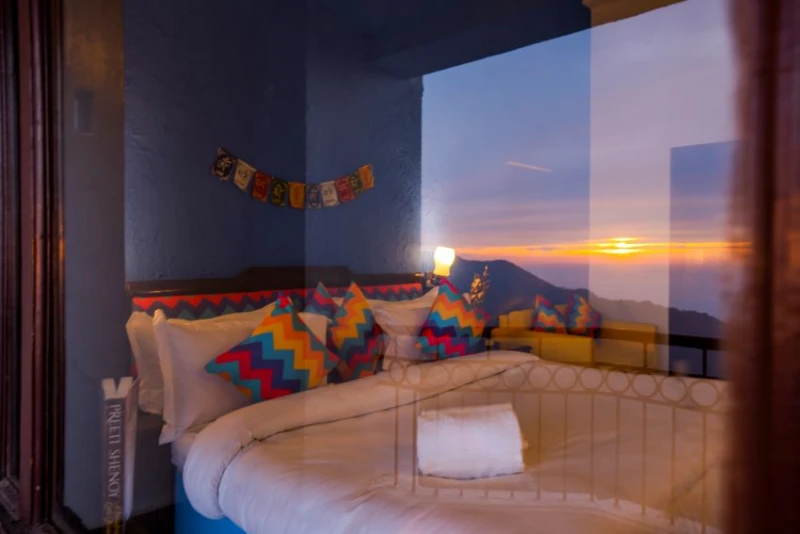 Deluxe Private Cottage with Ensuite Bathroom 3