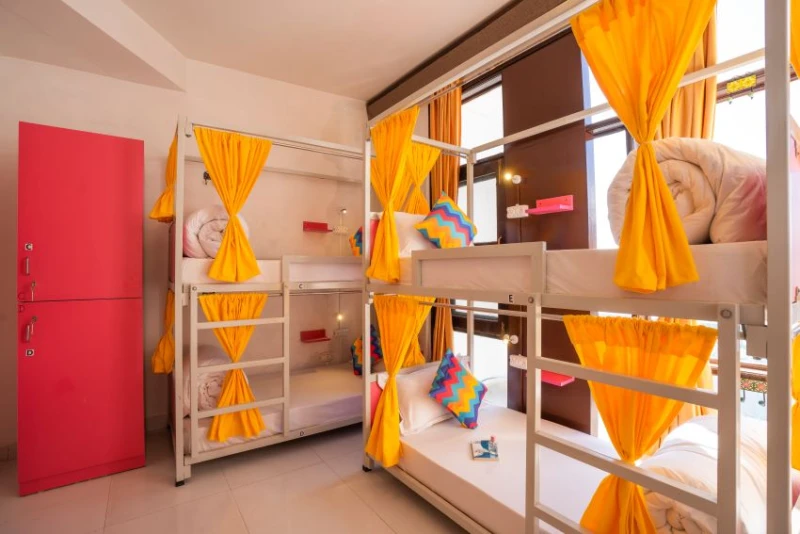 Bed in 12 Bed Mixed Dormitory Room with Ensuite Bathroom 3