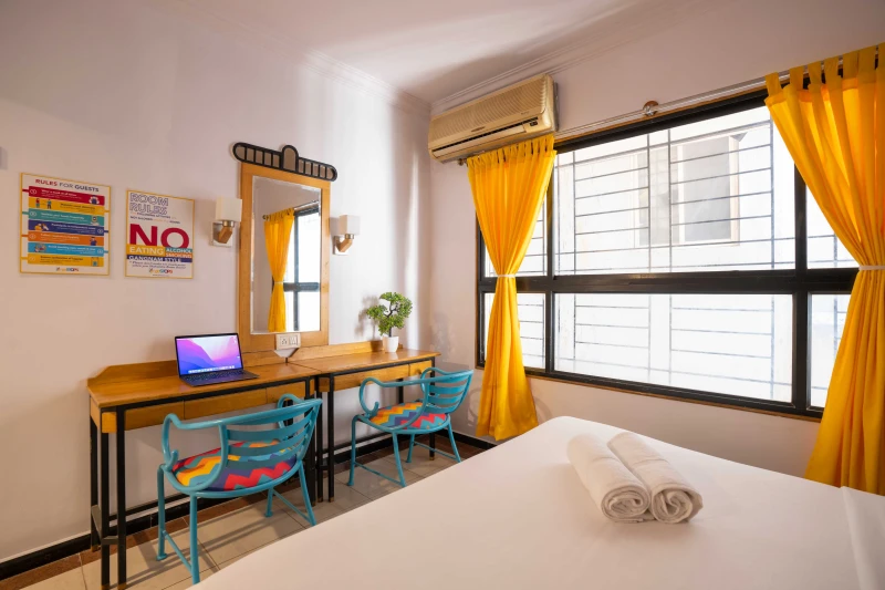 Deluxe Private AC Room with Ensuite Bathroom 2