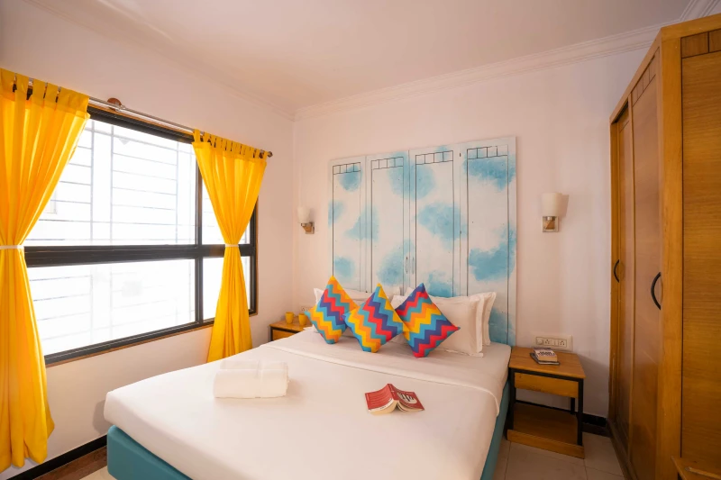 Deluxe Private AC Room with Ensuite Bathroom 3