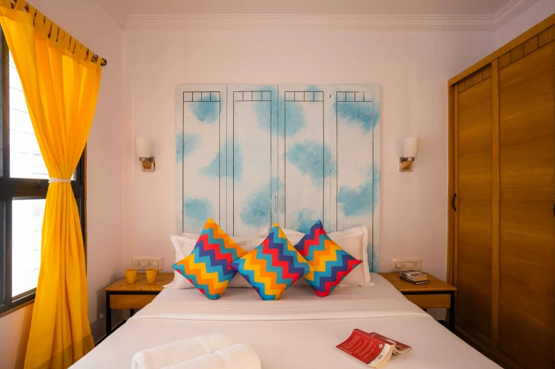 Deluxe Private AC Room with Ensuite Bathroom 6