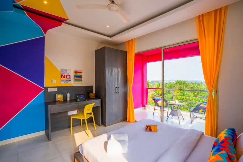 Deluxe Private AC Room with Balcony and Ensuite Bathroom 3