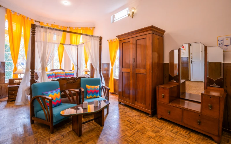 Heritage Premium Private Room with Ensuite Bathroom 6