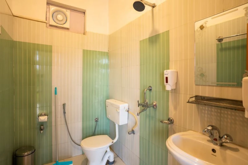 Bed in 4 Bed Mixed Dormitory Room with Balcony and Ensuite Bathroom 5