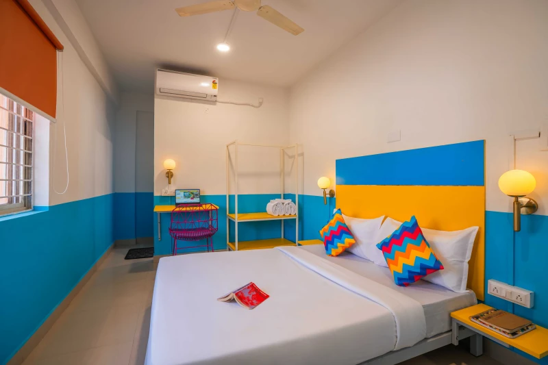 Deluxe Private AC Room with Ensuite Bathroom 1