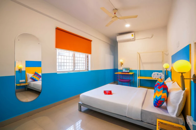 Deluxe Private AC Room with Ensuite Bathroom 2