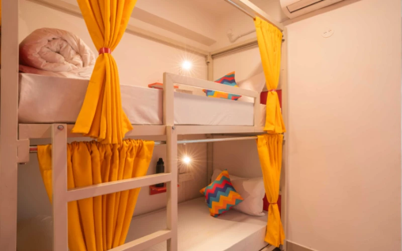 Bed in 4 Bed Female AC Dormitory Room with Ensuite Bathroom 2