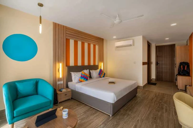 Deluxe Private AC Room with Balcony and Ensuite Bathroom 2