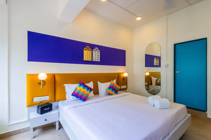 Deluxe Private AC Room with Ensuite Bathroom 3