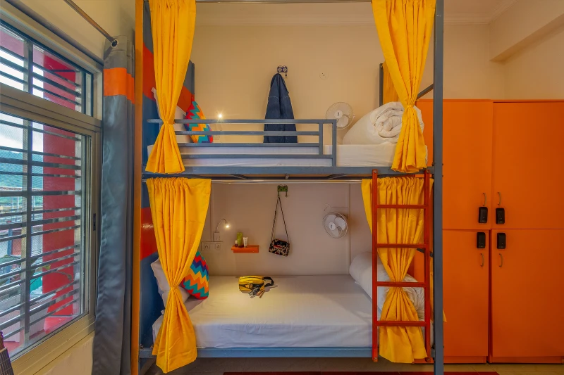 Bed in 4 Bed Mixed Dormitory Room with Ensuite Bathroom 4