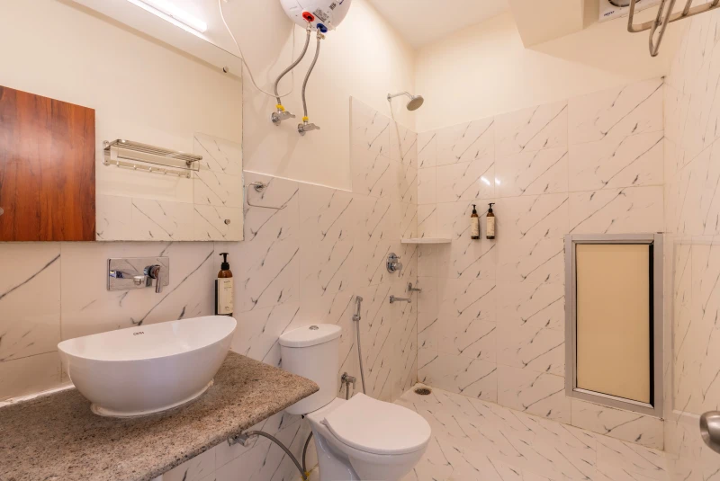 Bed in 6 Bed Female Only Dormitory Room with Balcony & Mountain View and Ensuite Bathroom 10