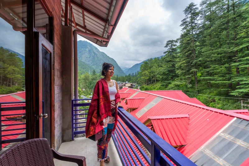 Deluxe Private Quadruple Room with Balcony & Mountain View and Ensuite Bathroom 7