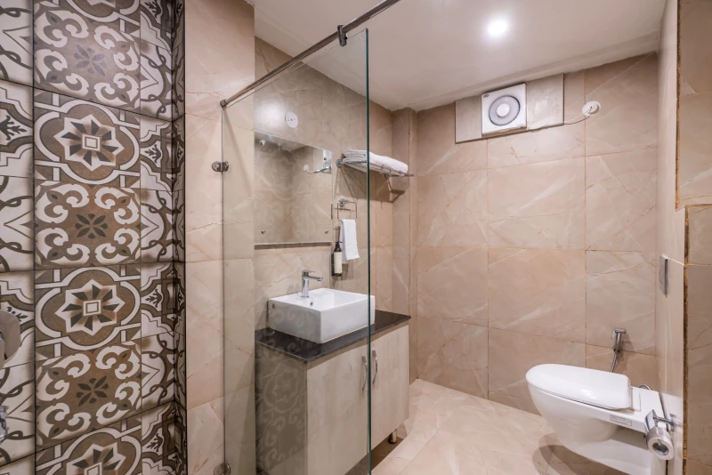 Deluxe Private Room with Ensuite Bathroom 7