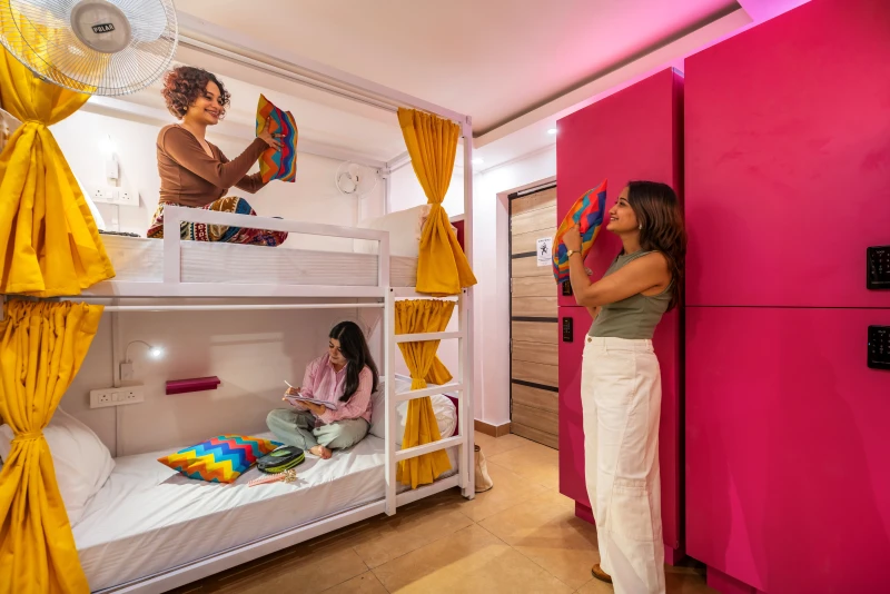 Bed in 6 Bed Female Dormitory Room with Ensuite Bathroom 5