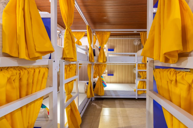 Bed in 10 Bed Mixed Dormitory Room with Ensuite Bathroom 2