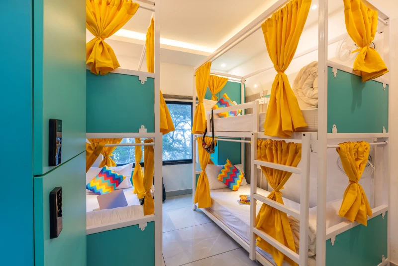 Bed in 4 Bed Mixed Dormitory Room with Ensuite Bathroom 2