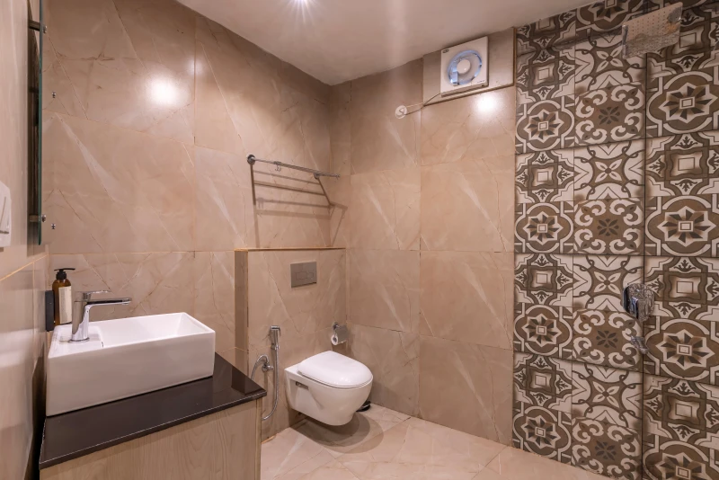 Bed in 4 Bed Mixed Dormitory Room with Ensuite Bathroom 5