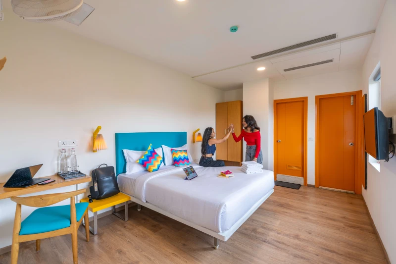 Deluxe Private AC Room with Ensuite Bathroom 6