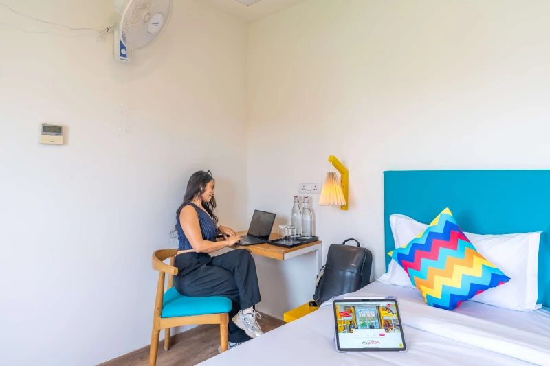 Deluxe Private AC Room with Ensuite Bathroom 7