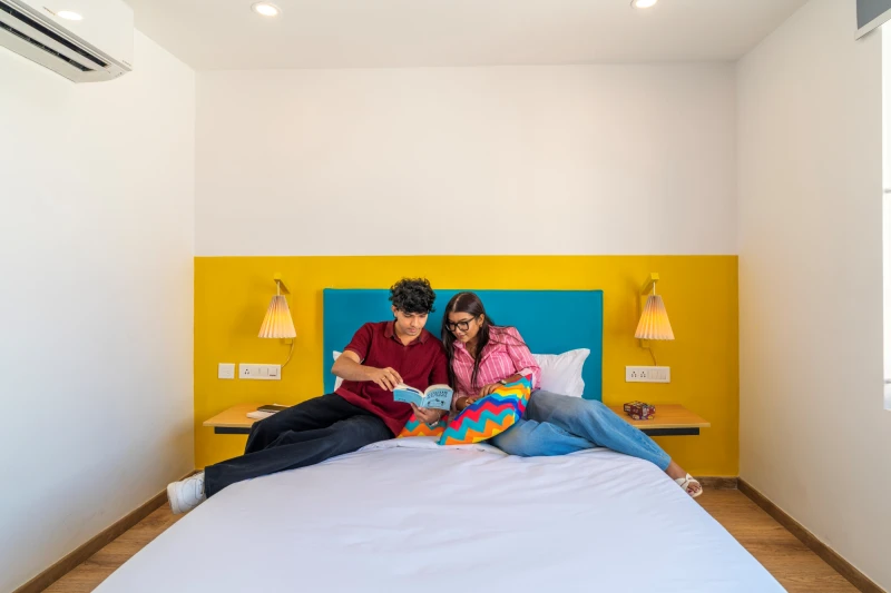 Deluxe Private AC Room with Ensuite Bathroom 4