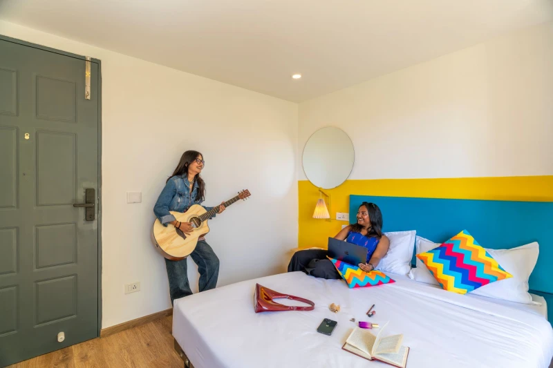 Deluxe Private AC Room with Ensuite Bathroom 6