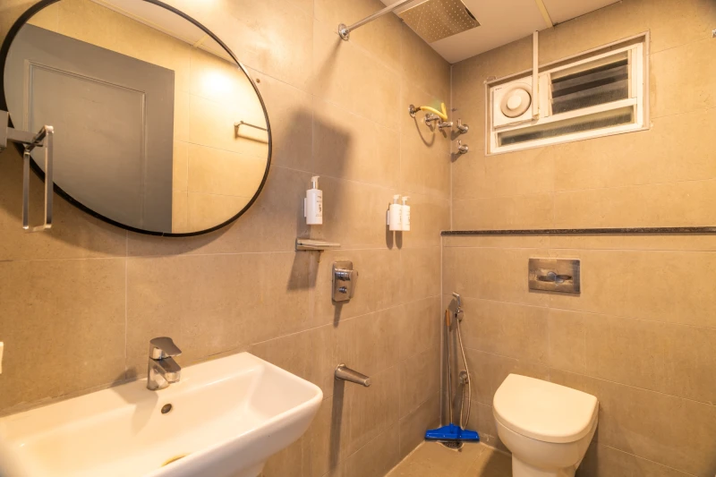 Deluxe Private AC Room with Ensuite Bathroom 7