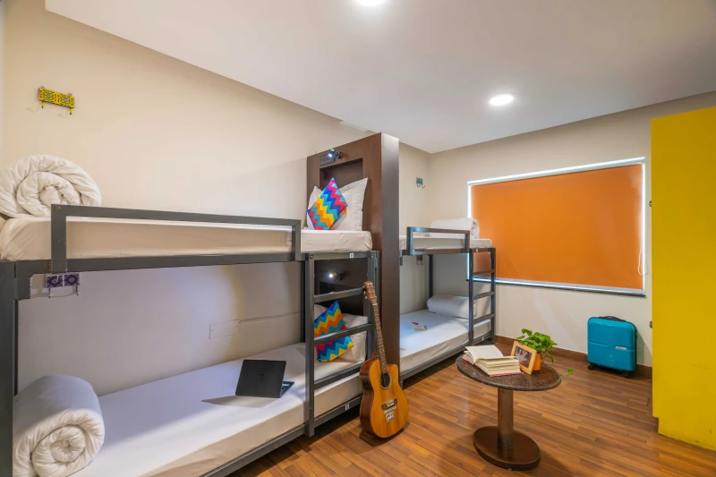 Bed in 4 Bed Female Only AC Dormitory Room with Ensuite Bathroom 5