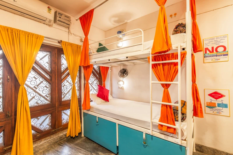 Bed in 14 Bed Mixed AC Dormitory Room with Shared Bathroom 2